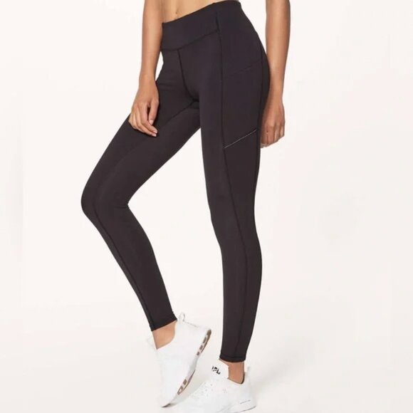 Lot of 2 Lululemon size 2 Black Speed Up Tight Wunder under hr crop 23 scallop - Picture 2 of 13